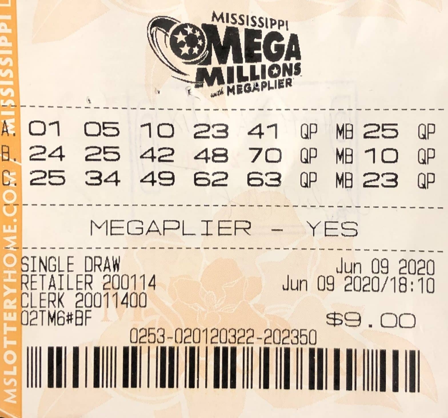 A Bossier City, Louisiana, man won $1,000 on a Mega Millions ticket purchased at Donco on Hwy. 49, McHenry.