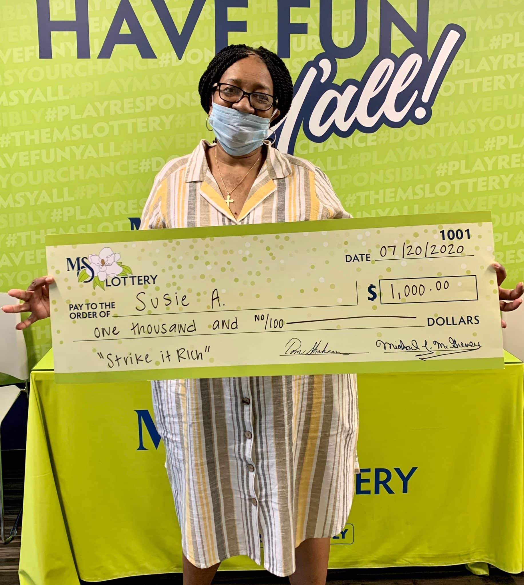 Greenwood Woman Wins $1k! - Mississippi Lottery