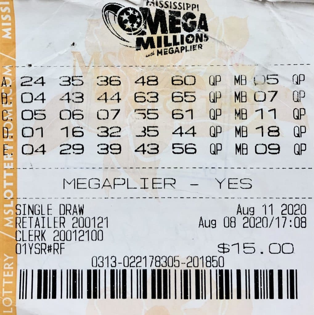 A Bay Springs woman won $800 on a Mega Millions ticket purchased from Short Stop #5 on HWY 15, Bay Springs.