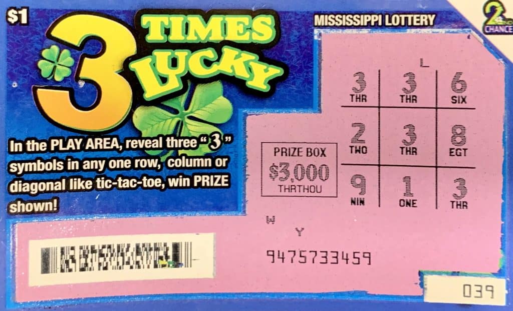 A Rose Hill woman won $3,000 on a 3 Times Lucky scratch-off game purchased at Clark Oil Company on N. Pine Ave., Heidelberg.