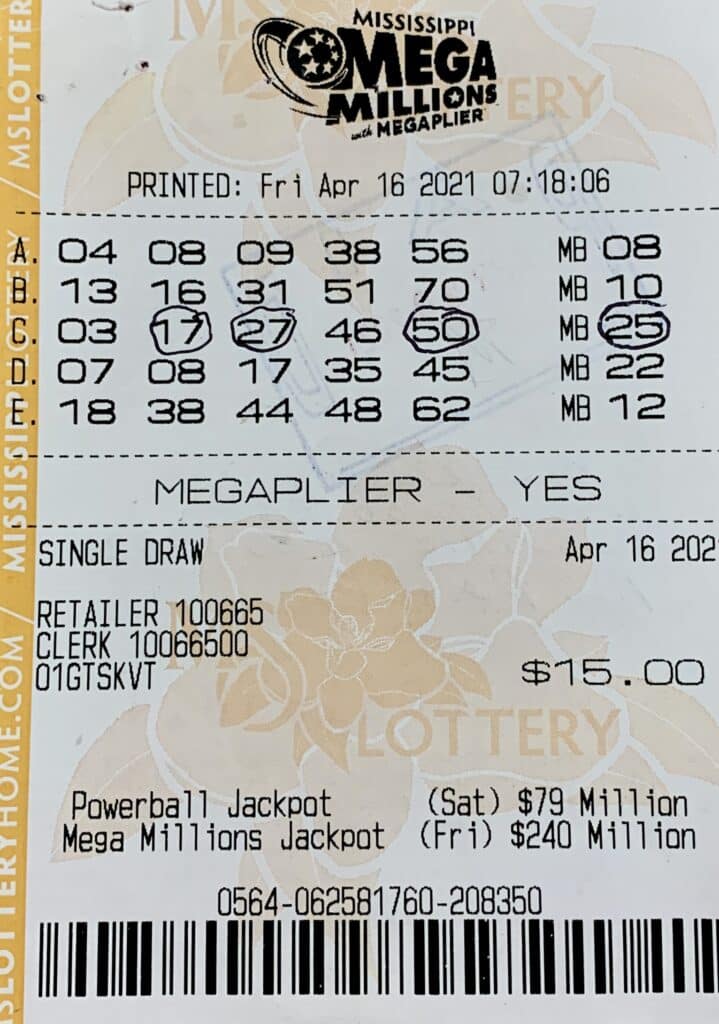 A Louisville player won $800 on a Mega Millions ticket purchased from Dixie Nox on Kilpatrick St., Noxaprater.